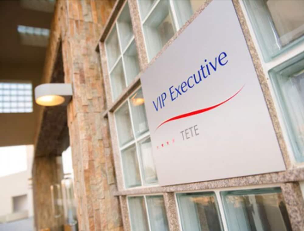 Hotel Vip Executive טטה מראה חיצוני תמונה