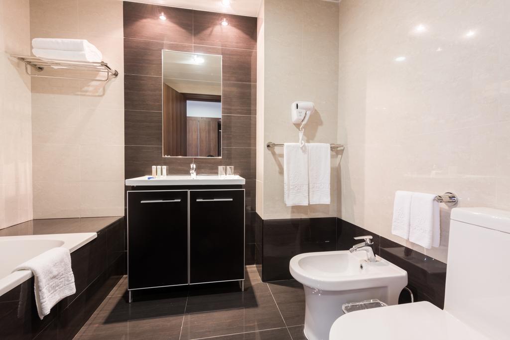 Hotel Vip Executive טטה חדר תמונה