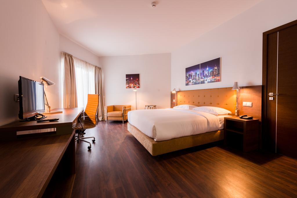 Hotel Vip Executive טטה חדר תמונה